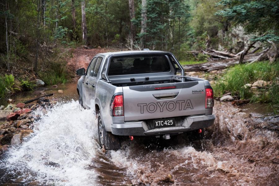  Toyota Hilux Rugged X Double Cab 2018 года  (AU) (фото 36 из 46)